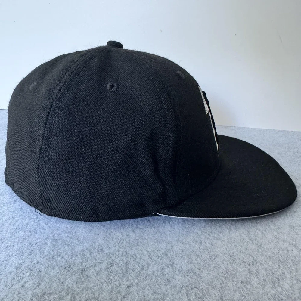 Atlanta Falcons Hat Cap Fitted Mens 7 5/8 Black NFL Football New Era 59FIFTY